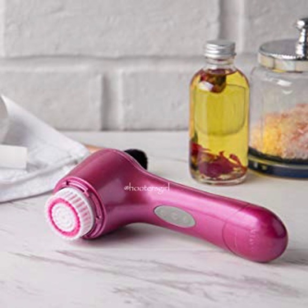 Vivitar Simply Beautiful Facial Power Brush